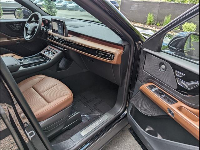 new 2024 Lincoln Aviator car, priced at $64,477