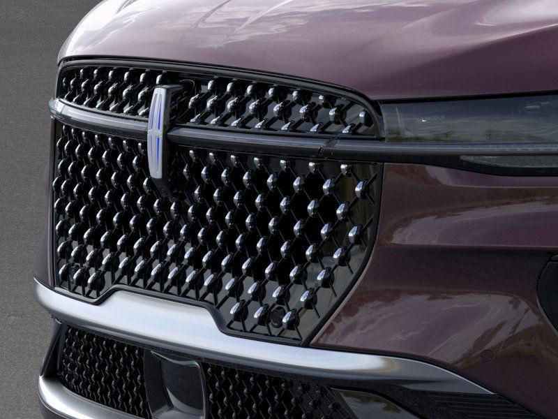 new 2025 Lincoln Nautilus car, priced at $68,025