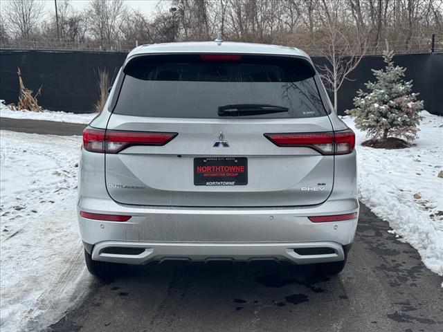 new 2025 Mitsubishi Outlander PHEV car, priced at $45,370