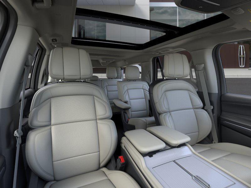 new 2025 Lincoln Navigator L car, priced at $106,175