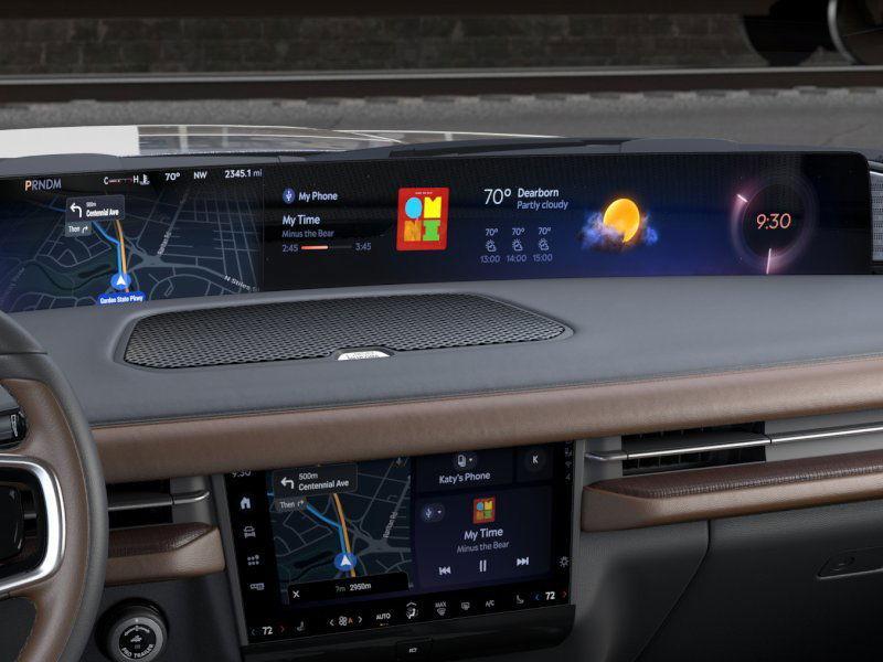new 2025 Lincoln Navigator car, priced at $105,935