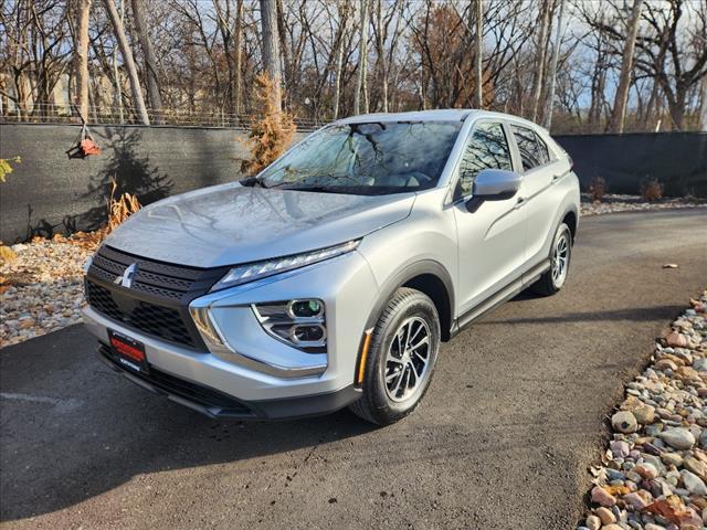 used 2023 Mitsubishi Eclipse Cross car, priced at $22,900