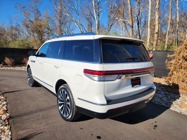 new 2024 Lincoln Navigator car, priced at $100,574