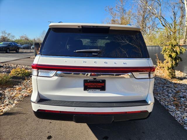 new 2024 Lincoln Navigator car, priced at $100,574