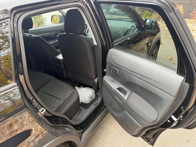 new 2025 Mitsubishi Outlander Sport car, priced at $27,270