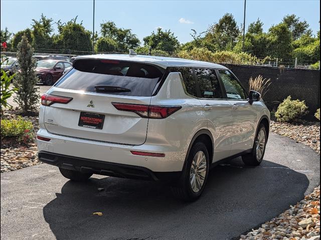 used 2023 Mitsubishi Outlander car, priced at $23,900