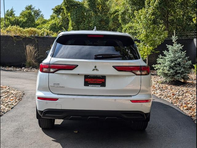 used 2023 Mitsubishi Outlander car, priced at $23,900