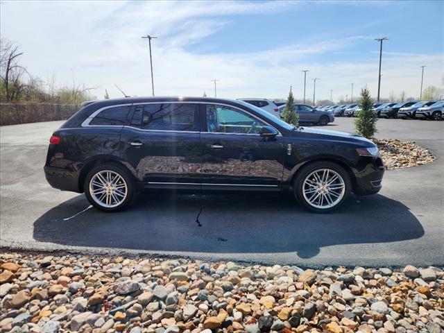 used 2019 Lincoln MKT car, priced at $24,900