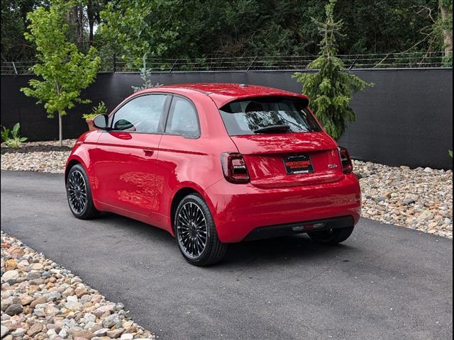 new 2024 FIAT 500e car, priced at $34,095