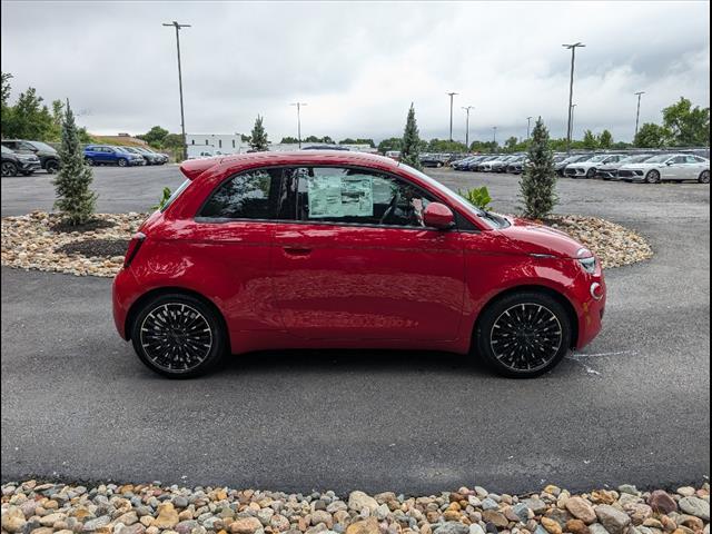 new 2024 FIAT 500e car, priced at $34,095