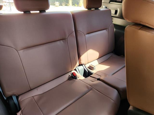 new 2025 Mitsubishi Outlander car, priced at $43,930