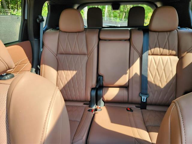 new 2025 Mitsubishi Outlander car, priced at $43,930