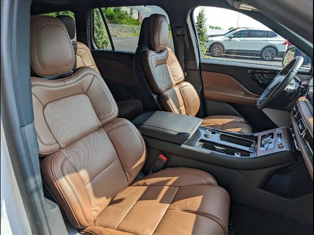 new 2024 Lincoln Aviator car, priced at $72,396