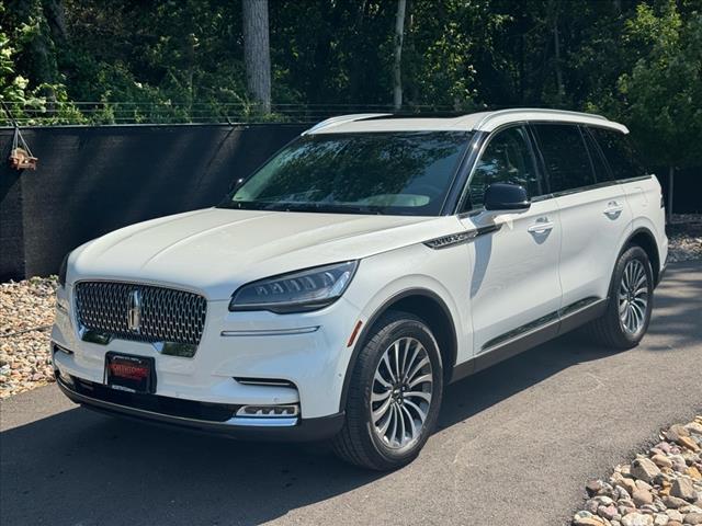 used 2020 Lincoln Aviator car, priced at $29,900