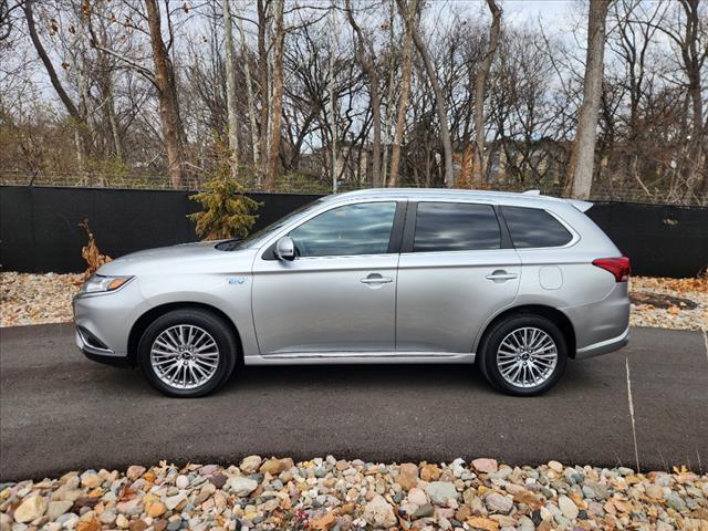 used 2022 Mitsubishi Outlander PHEV car, priced at $20,900