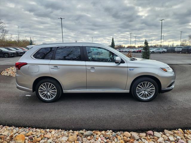 used 2022 Mitsubishi Outlander PHEV car, priced at $20,900