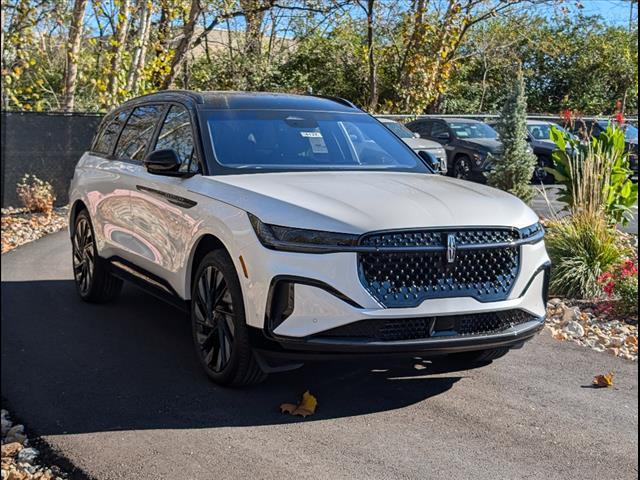 new 2024 Lincoln Nautilus car, priced at $62,540