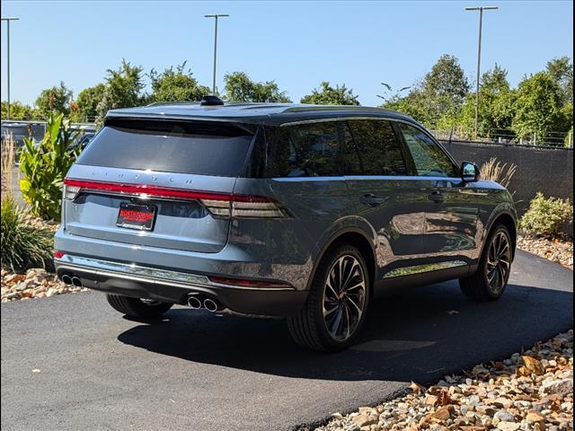 new 2025 Lincoln Aviator car, priced at $75,700