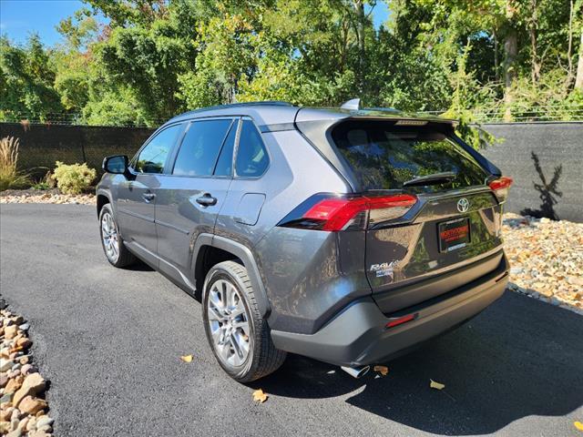 used 2020 Toyota RAV4 car, priced at $28,900