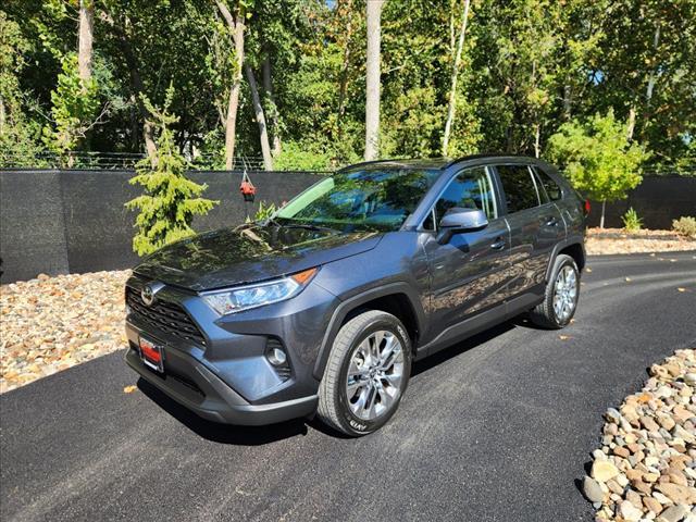 used 2020 Toyota RAV4 car, priced at $28,900