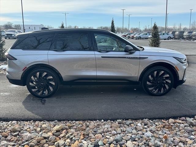 new 2025 Lincoln Nautilus car, priced at $65,705