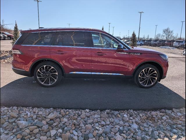 new 2025 Lincoln Aviator car, priced at $75,700