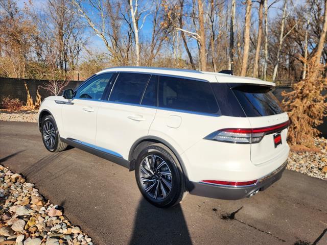 new 2025 Lincoln Aviator car, priced at $65,000