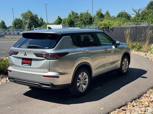 new 2025 Mitsubishi Outlander car, priced at $31,210