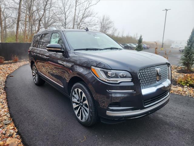 new 2024 Lincoln Navigator car, priced at $106,370