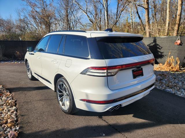 new 2025 Lincoln Aviator car, priced at $67,650