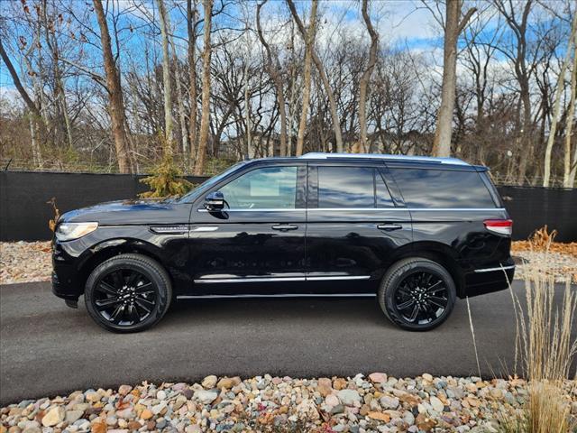 new 2024 Lincoln Navigator car, priced at $101,526