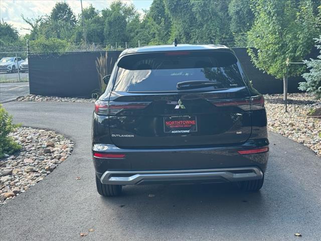new 2025 Mitsubishi Outlander car, priced at $35,095