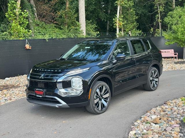 new 2025 Mitsubishi Outlander car, priced at $35,095