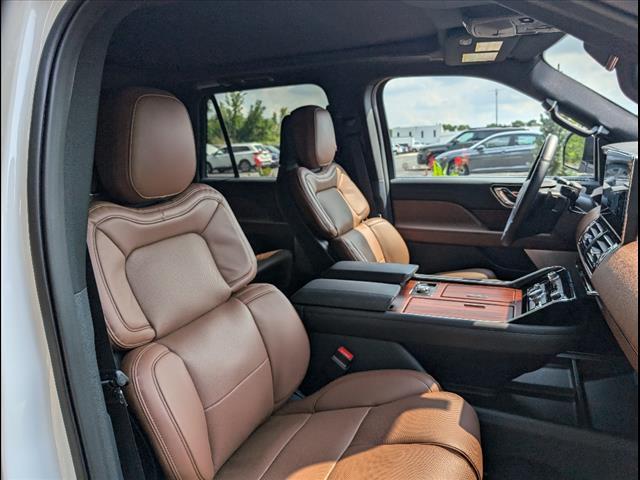 new 2024 Lincoln Navigator L car, priced at $105,188