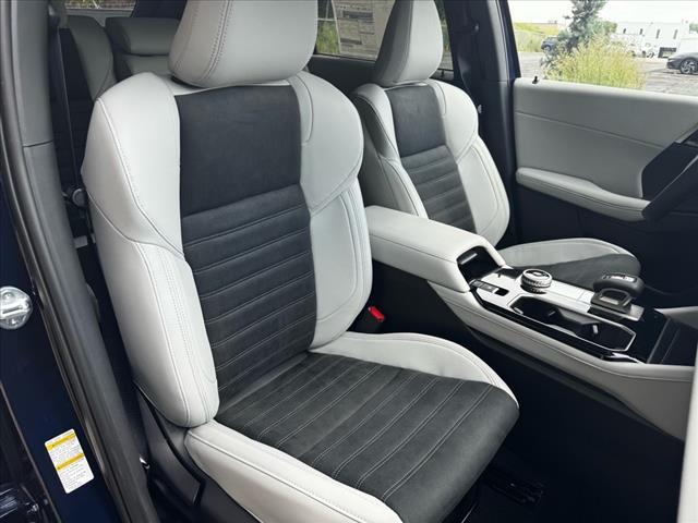 new 2025 Mitsubishi Outlander car, priced at $31,905