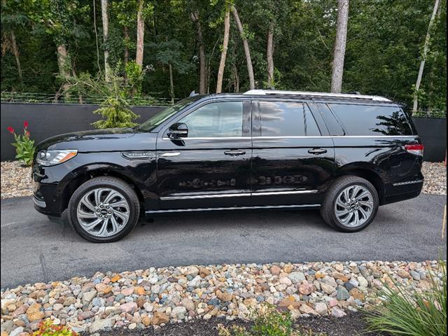 new 2024 Lincoln Navigator L car, priced at $102,206