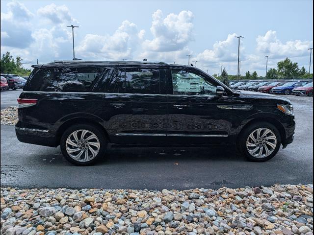 new 2024 Lincoln Navigator L car, priced at $102,206