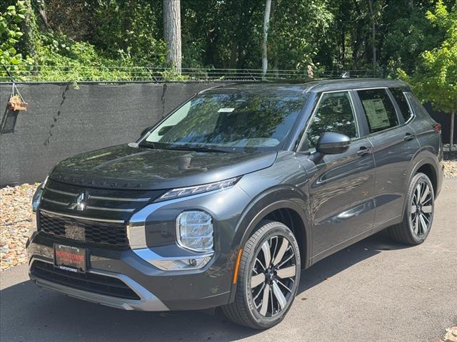 new 2025 Mitsubishi Outlander car, priced at $37,700