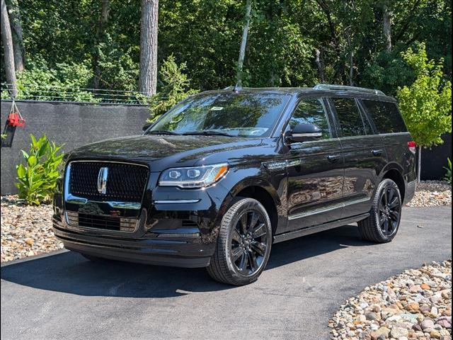 new 2024 Lincoln Navigator car, priced at $101,948