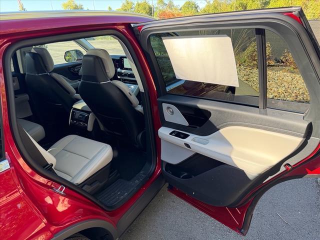 new 2025 Lincoln Aviator car, priced at $76,922