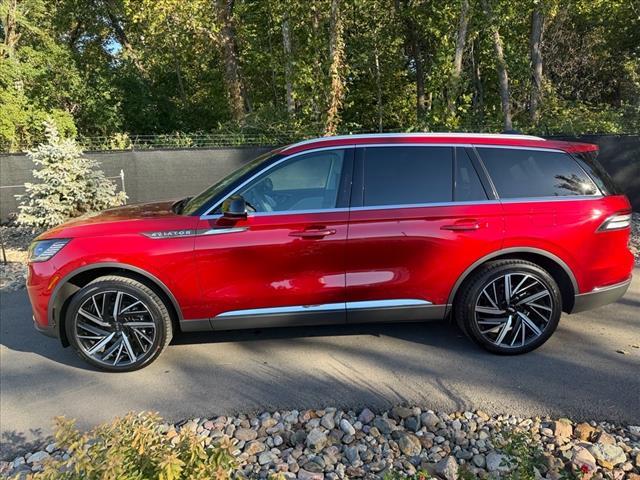 new 2025 Lincoln Aviator car, priced at $76,922