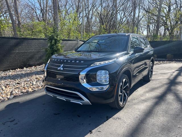 new 2024 Mitsubishi Outlander car, priced at $34,205