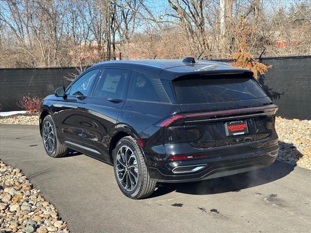 new 2024 Lincoln Nautilus car, priced at $57,600