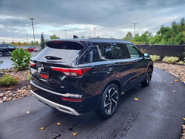 used 2024 Mitsubishi Outlander car, priced at $33,458