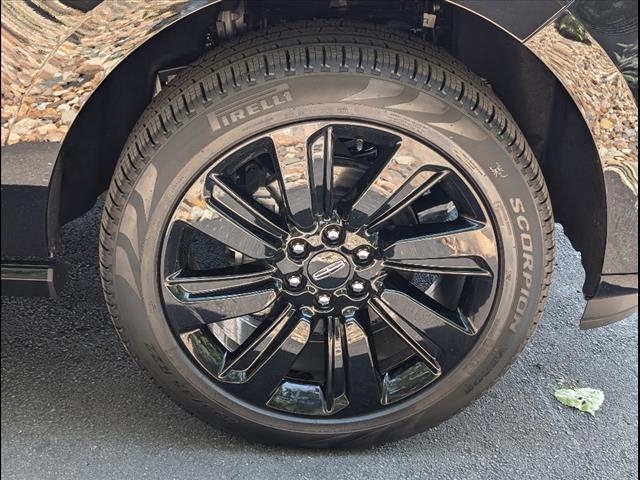 new 2024 Lincoln Navigator L car, priced at $104,851