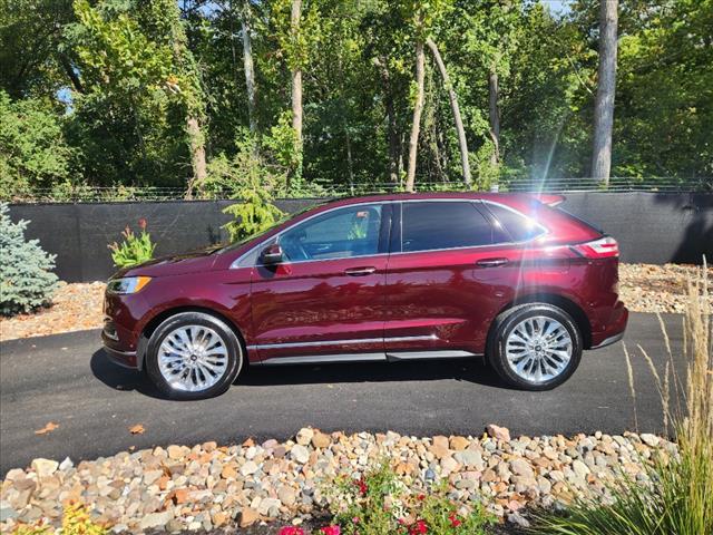 used 2024 Ford Edge car, priced at $38,900