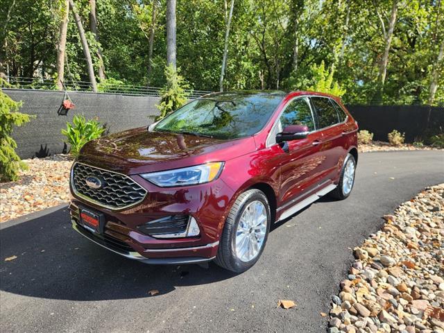 used 2024 Ford Edge car, priced at $38,900