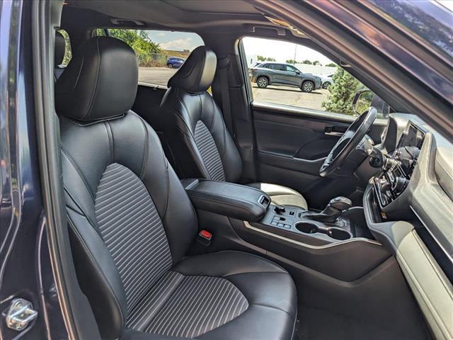 used 2024 Toyota Highlander car, priced at $42,900