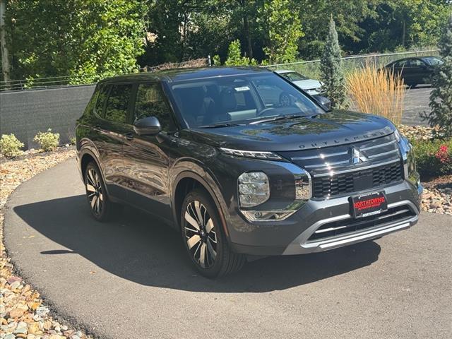new 2025 Mitsubishi Outlander car, priced at $34,500