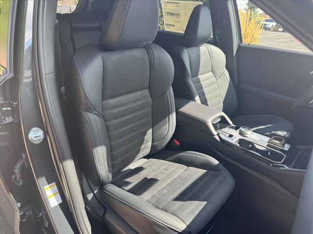 new 2025 Mitsubishi Outlander car, priced at $34,500